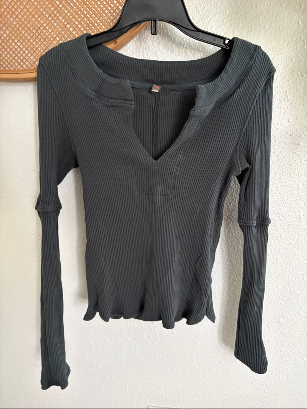 Free People Movement Ribbed V-Neck Long Sleeve Top - Dark Gray size Med